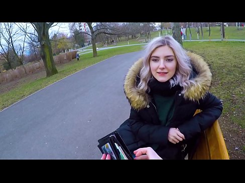 ❤️ Už pinigus nuryja karštą nepažįstamojo spermą - blowjob in the park by Eva Elfie ❤ Šlapi prie mūsų ❌️